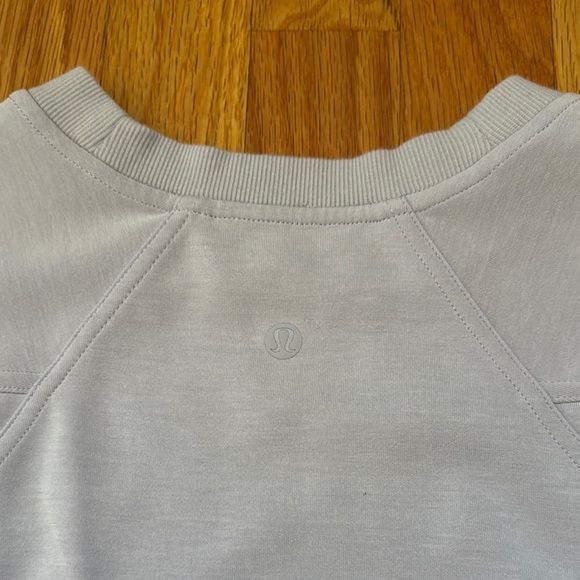 Lululemon Softstreme Ribbed-Hem Pullover - Picture 6 of 7
